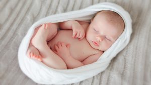 Vì sao mẹ nên bổ sung men vi sinh cho trẻ sơ sinh bị chướng bụng?