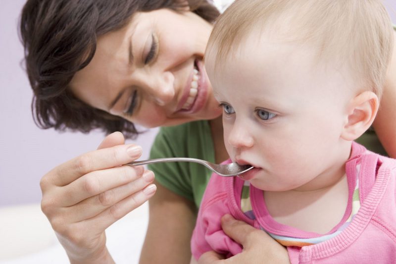 Cách điều trị tại nhà cho trẻ sinh mổ bị bệnh tiêu hóa