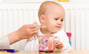 Vì sao mẹ nên cho trẻ biếng ăn bổ sung probiotic sớm?