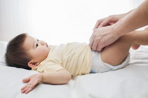 Vì sao trẻ sơ sinh bị nôn trớ? Cách khắc phục hiệu quả