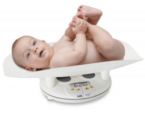 Bảng tăng cân chuẩn của trẻ sơ sinh trong 3 năm đầu đời