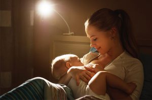 Làm thế nào để cai sữa đêm cho trẻ hiệu quả?