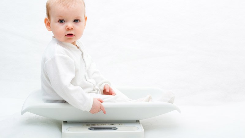 Những yếu tố ảnh hưởng tới cân nặng sơ sinh mẹ nên biết